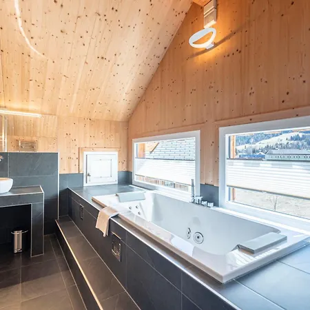 Kreischberg By Alps * Sankt Lorenzen ob Murau